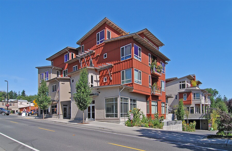 More Photos Of 123 Bjune Dr SE, Bainbridge Island Storefront Retail Office For Sale