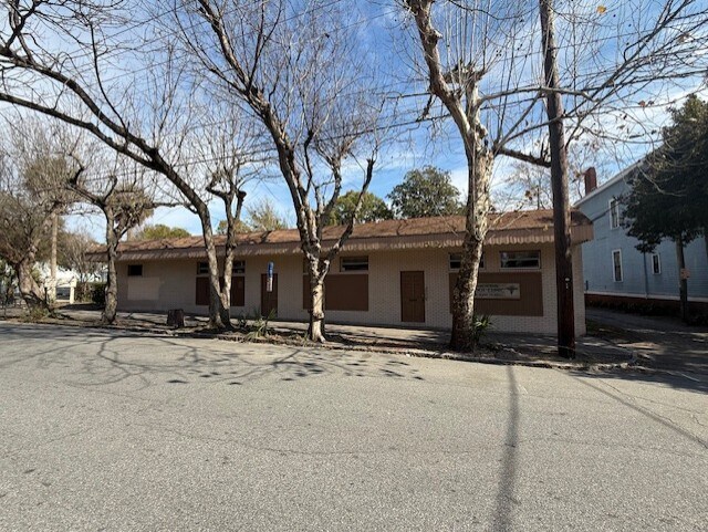 More Photos Of 906 Abercorn St, Savannah Office For Sale
