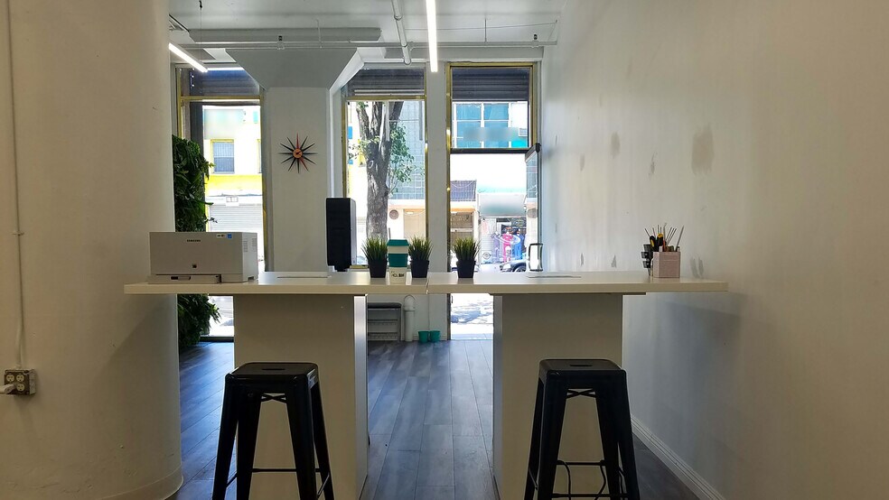 More Photos Of 1114 S Los Angeles St, Los Angeles Warehouse For Sale