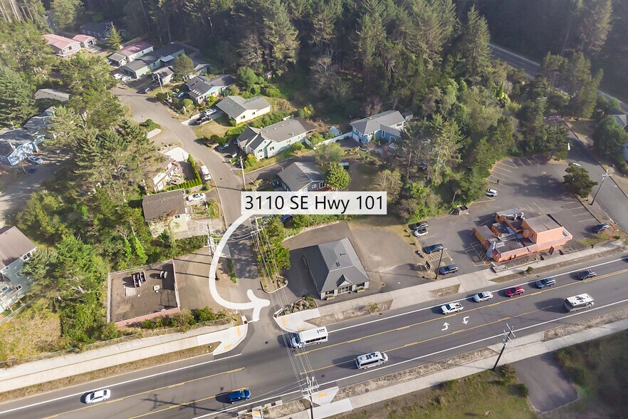 More Photos Of 3110 SE Highway 101, Lincoln City Storefront For Sale