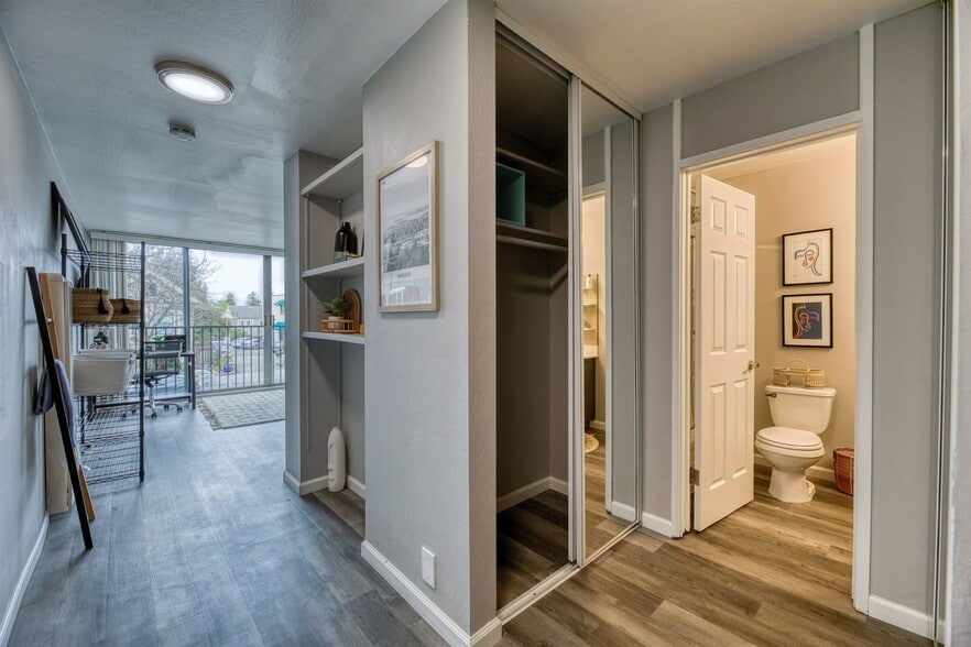 More Photos Of 1709 Shattuck Ave, Berkeley Apartments For Sale