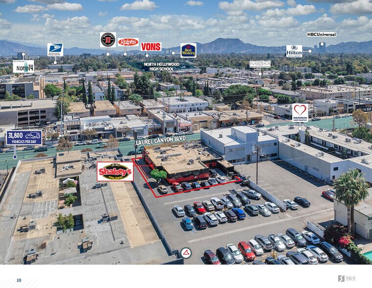 More Photos Of 5321 Laurel Canyon Blvd, Valley Village Restaurant For Sale