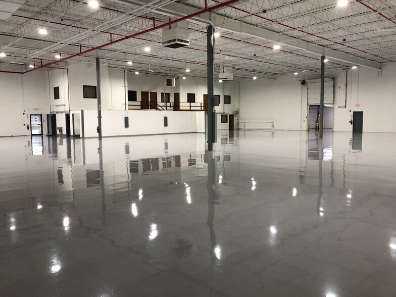 More Photos Of 710-712 Anita Ave, Antioch Manufacturing For Lease