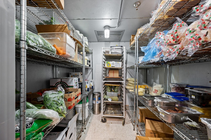 More Photos Of 144 W Liberty St, Wooster Office For Sale