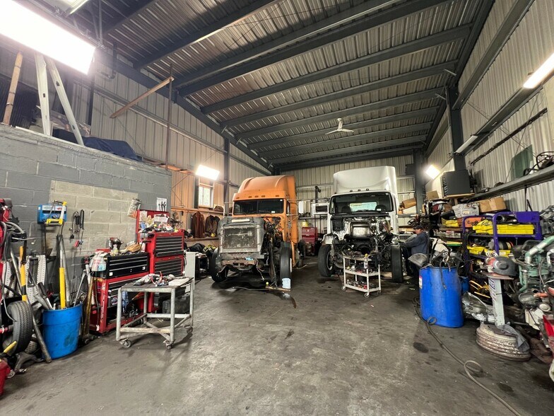 More Photos Of 115 Fulton St, White Plains Service For Lease