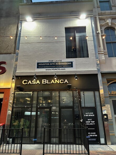 More Photos Of 312 Main St, Houston Restaurant For Lease