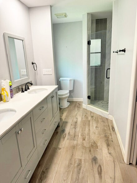 More Photos Of 4141 Deleon St, Fort Myers Religious Facility For Sale