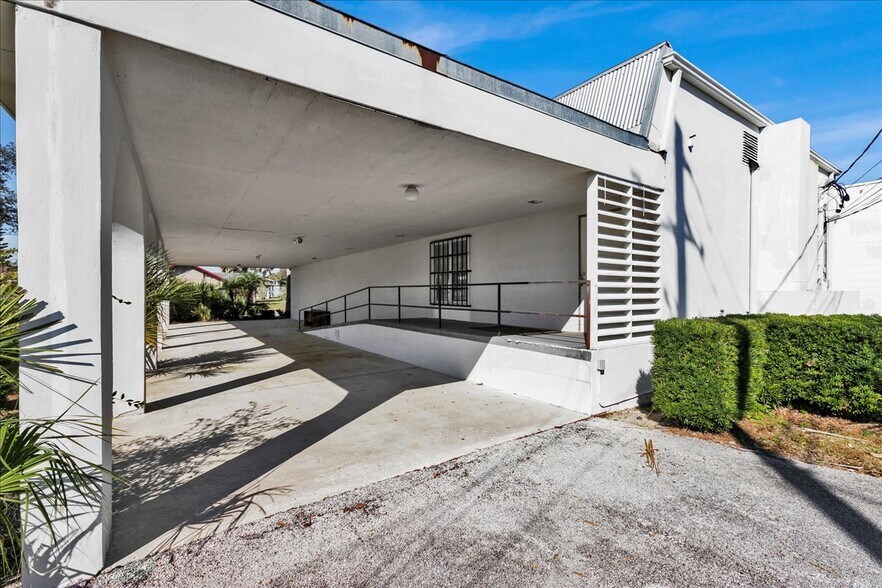 More Photos Of 233 N 9th St, Haines City Medical For Lease