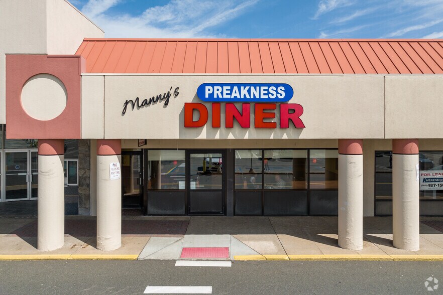 More Photos Of 1210 Hamburg Tpke, Wayne Unknown For Lease