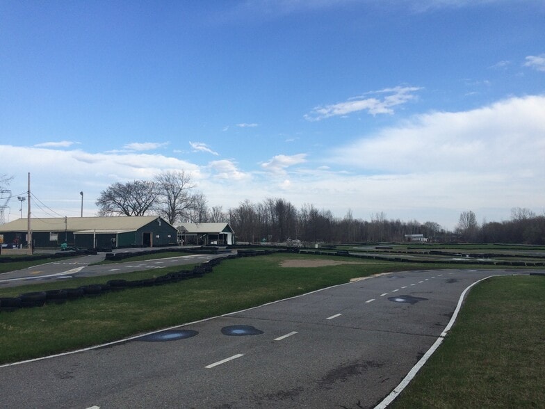 More Photos Of 6336 Fallowfield Rd, Ottawa Land For Lease