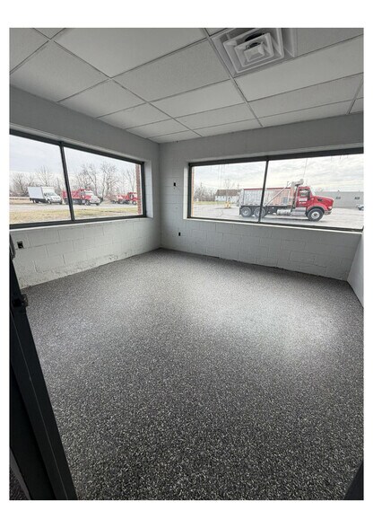 More Photos Of 2 Main St, Depew Refrigeration Cold Storage For Lease