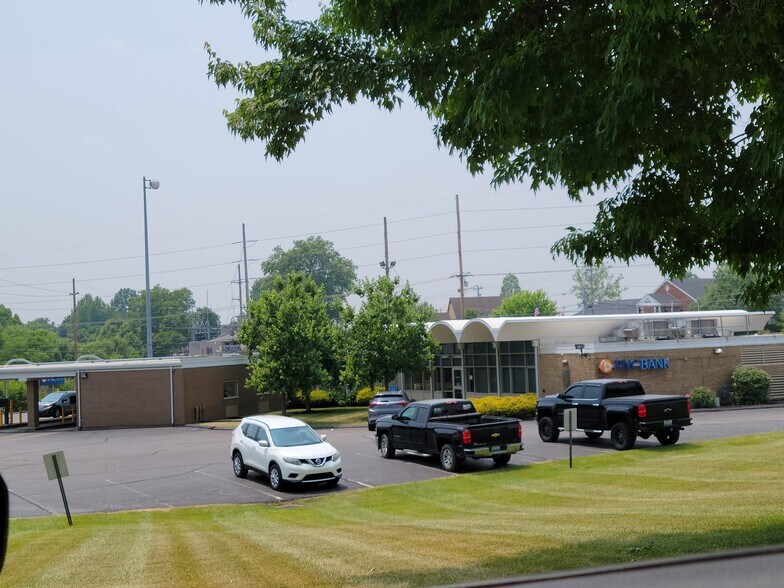 More Photos Of 8210 E Main St, Alexandria Bank For Sale