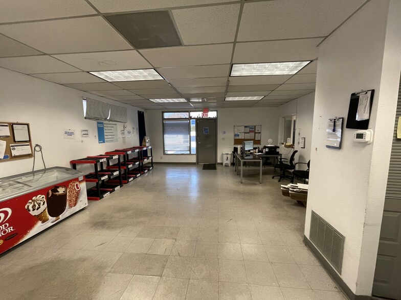More Photos Of 1180 Ford St SE, Salem Warehouse For Lease