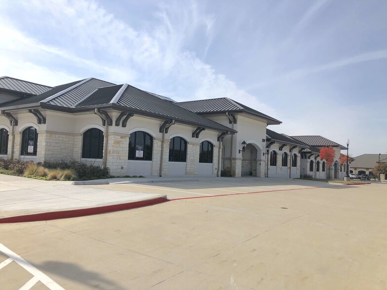 More Photos Of 8501 Wade Blvd, Frisco Office For Lease