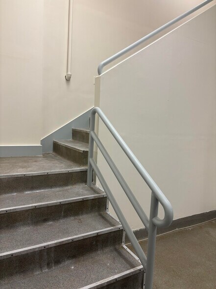 More Photos Of 1940 Frank Stiles St, South El Monte Warehouse For Lease