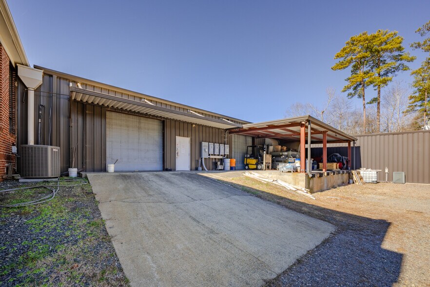 More Photos Of 1434 Farrington Rd, Apex Light Manufacturing For Sale