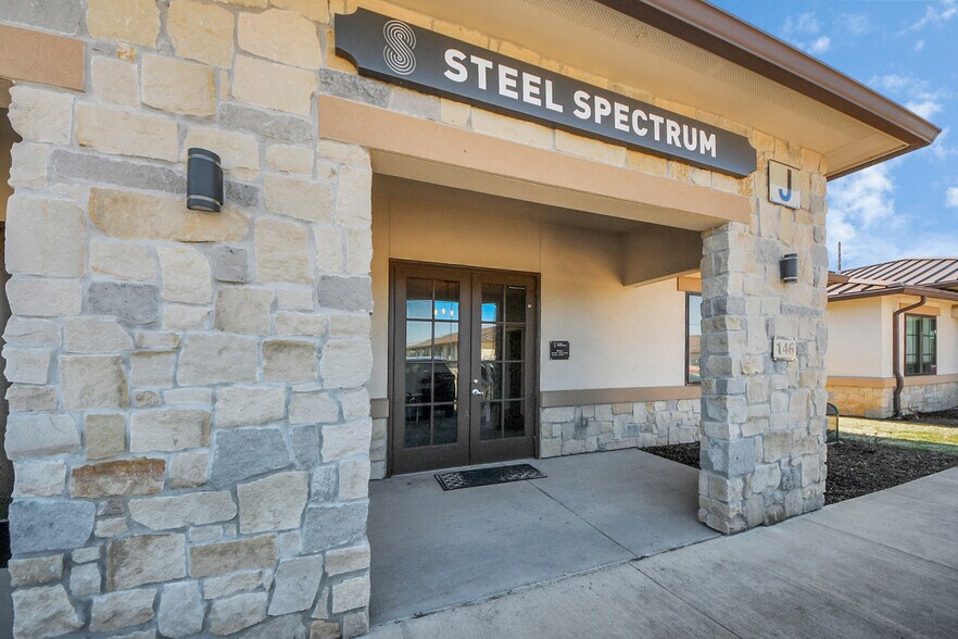 More Photos Of 800 Bonaventure Way, Sugar Land Medical For Sale