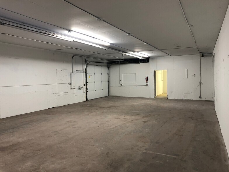 More Photos Of 2803 NE 65th Ave, Vancouver Warehouse For Lease