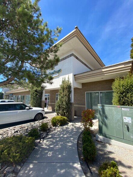 More Photos Of 1675 Robb Dr, Reno Storefront Retail Office For Lease