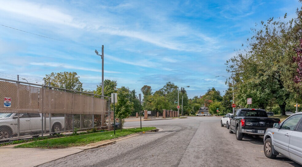 More Photos Of 3210-3212 Walbrook Ave, Baltimore Apartments For Sale