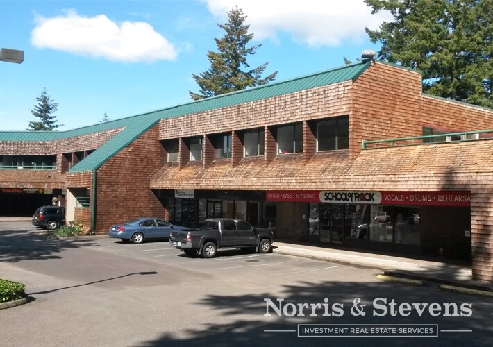 More Photos Of 11830 SW Kerr Pky, Lake Oswego Office For Lease