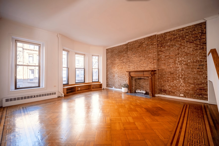 More Photos Of 28 W 89th St, New York Apartments For Sale