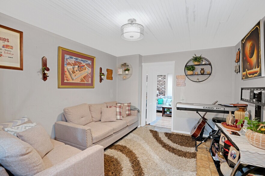 More Photos Of 307 Oak Tree Ave, South Plainfield Storefront Retail Office For Sale