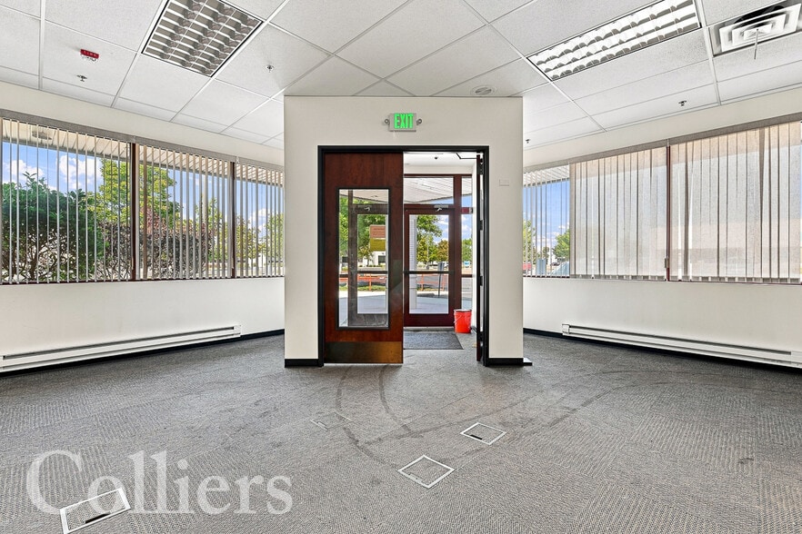 More Photos Of 9415 W Golden Trout St, Boise Office For Sale