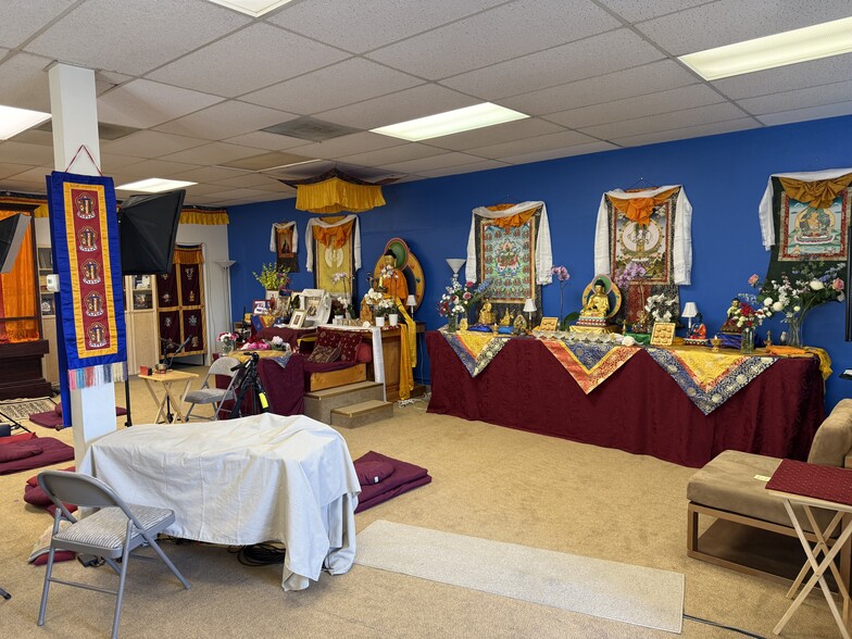 More Photos Of 1550 La Pradera Dr, Campbell Office For Sale