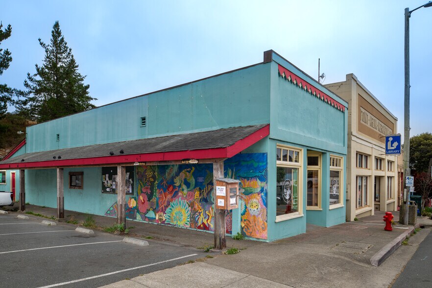Primary Photo Of 235 Main Street s, Point Arena Storefront For Sale