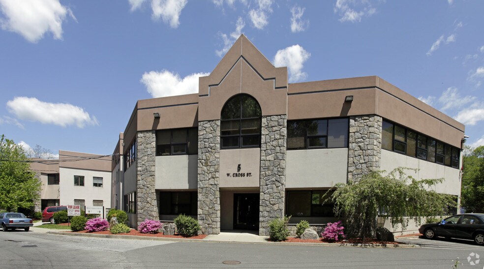 More Photos Of 5-7 Cross St, Hawthorne Office For Lease