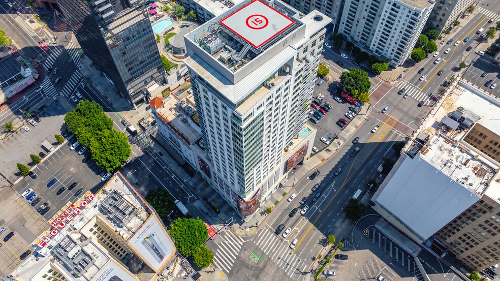 More Photos Of 717 W Olympic Blvd, Los Angeles Apartments For Lease