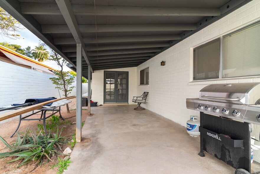 More Photos Of 528 W La Jolla Dr, Tempe Apartments For Sale