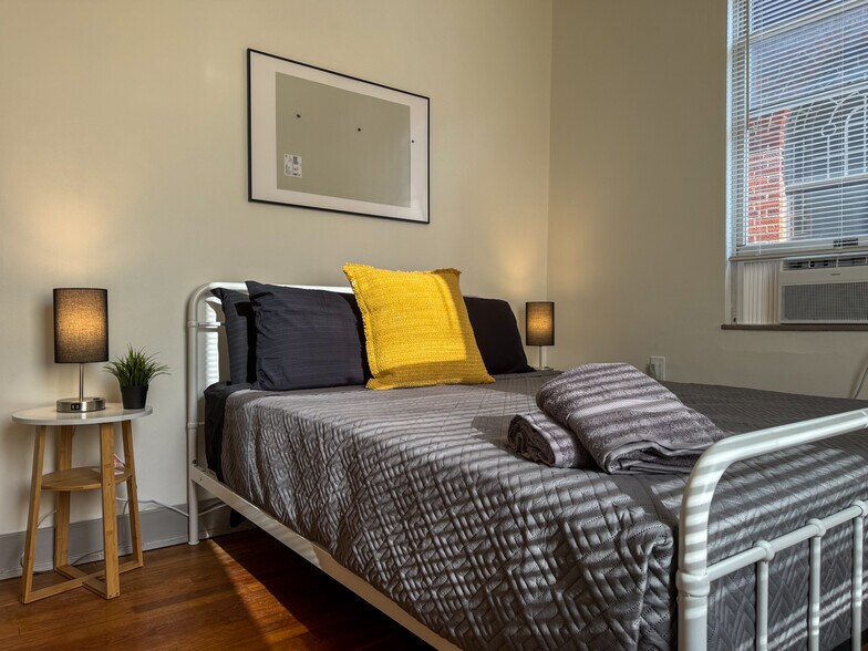 More Photos Of 105 S 5th St, Duquesne Specialty For Sale