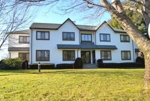 More Photos Of 2 Forest Park Dr, Farmington Unknown For Lease