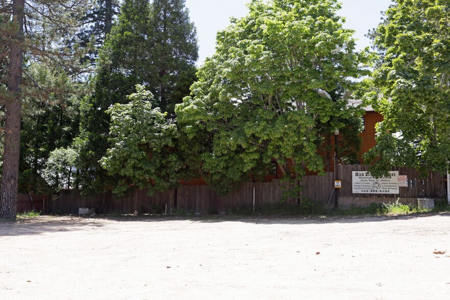 More Photos Of 24033 Lake Dr, Crestline Hotel For Sale