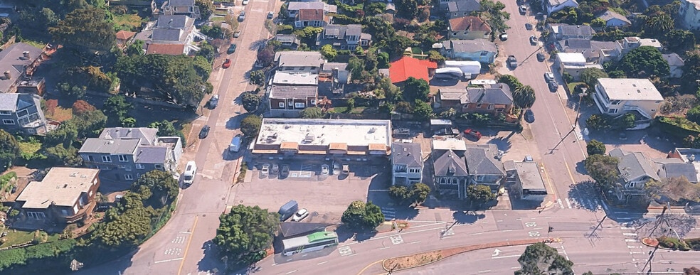 More Photos Of 1901-1907 Bridgeway, Sausalito Convenience Store For Sale