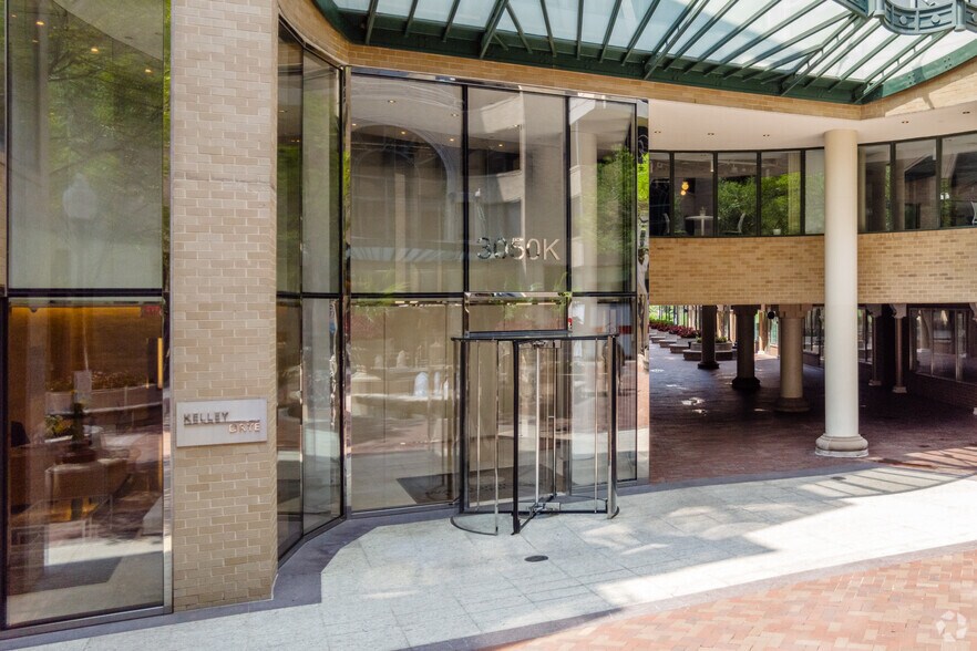 More Photos Of 3050 K St NW, Washington Office For Lease