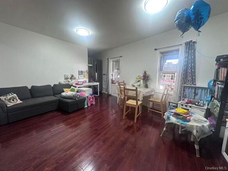 More Photos Of 102-03 Jamaica Ave, Richmond Hill Multifamily For Sale
