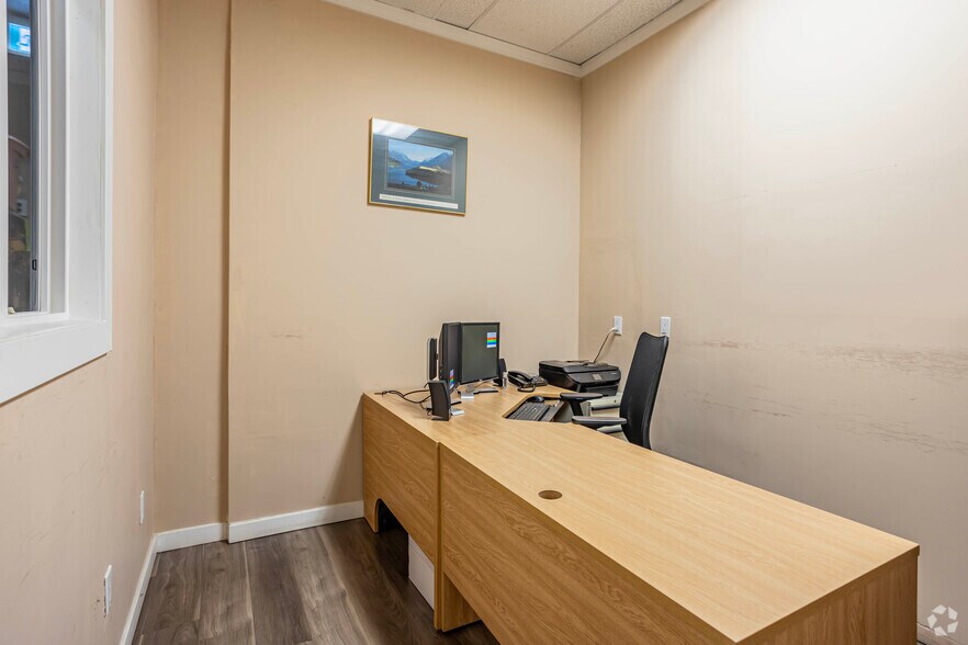 More Photos Of 10130 107 Av NW, Edmonton Storefront For Sale