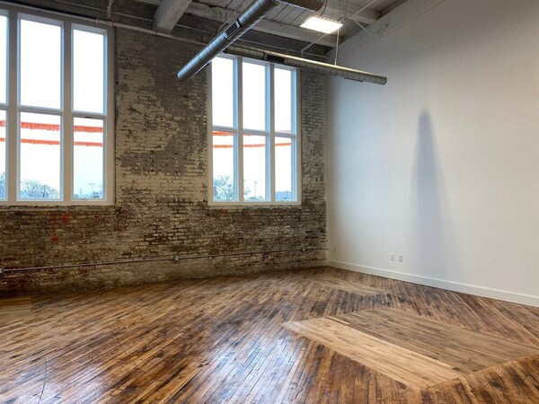 More Photos Of 1600 W Indiana Ave, Philadelphia Flex For Lease