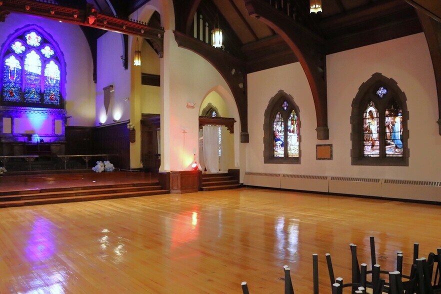 More Photos Of 1860 Westminster St, Providence Religious Facility For Lease