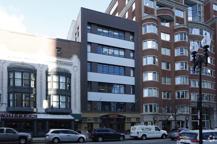 More Photos Of 867 Boylston St, Boston Coworking Space