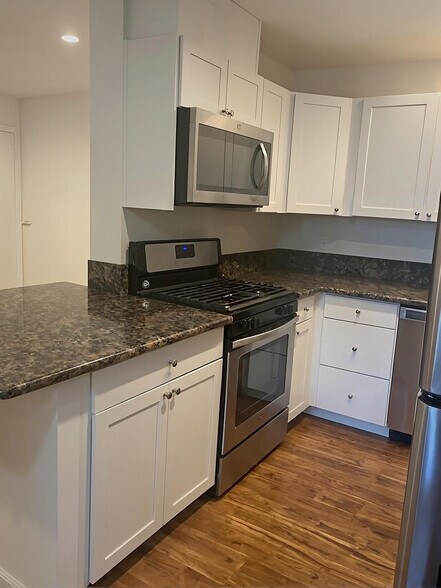 More Photos Of 4629 Bancroft St, San Diego Apartments For Sale