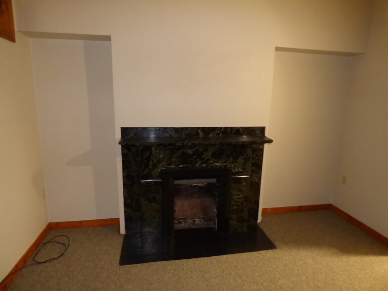 More Photos Of 516-518 Beaver St, Sewickley Storefront Retail Residential For Sale