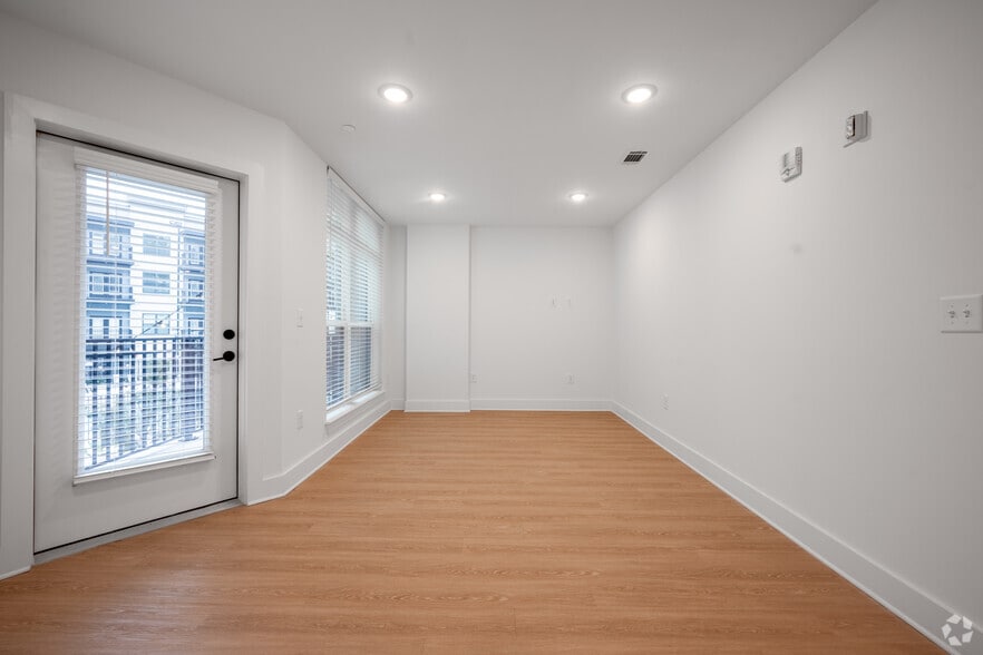 More Photos Of 3311 Hood Ave, Chamblee Apartments For Lease