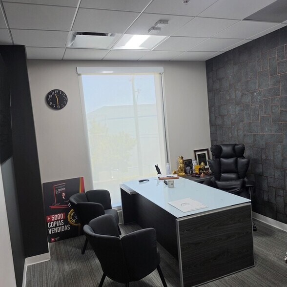 More Photos Of 1695 NW 110th Ave, Miami Office For Sale