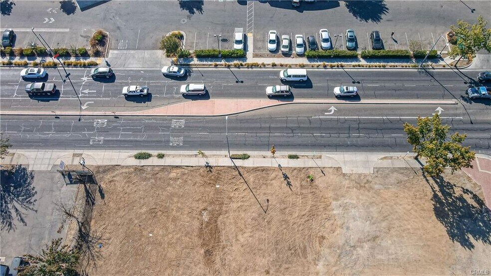 More Photos Of 375 W 16th St, Merced Land For Lease