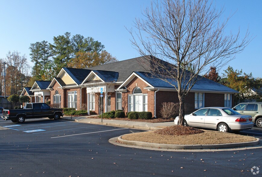 More Photos Of 11675 Century Dr, Alpharetta Office Residential For Lease