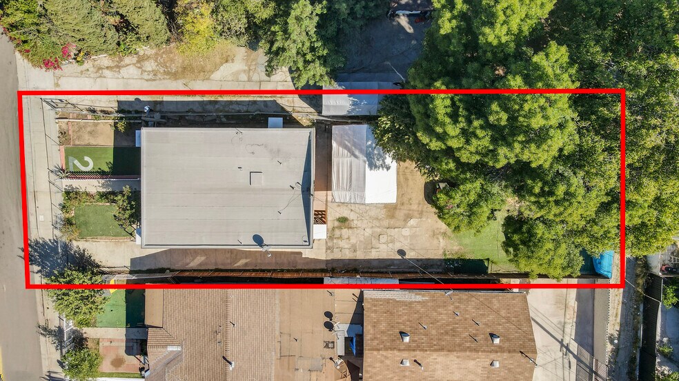 More Photos Of 1140 Chicago St, Los Angeles Apartments For Sale